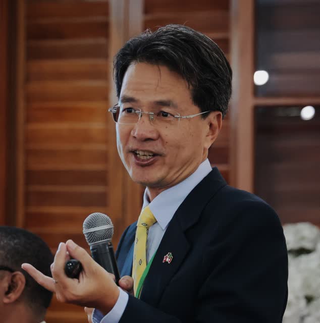 Chih-Wei Chen